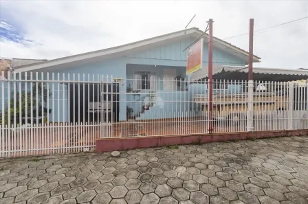 Casa com 3 Quartos à venda, 70m² no Cajuru, Curitiba