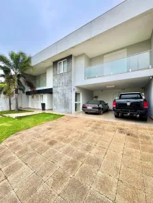 Sobrado com 5 Quartos para alugar, 541m² no Zona 05, Maringá