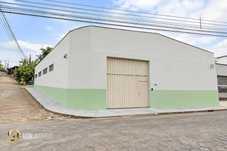 Imóvel Comercial para alugar, 365m² no Salto do Norte, Blumenau