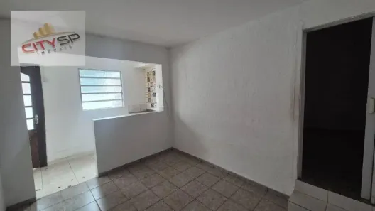 Casa com 2 Quartos para alugar, 45m² no Vila Guarani (Z Sul), São Paulo