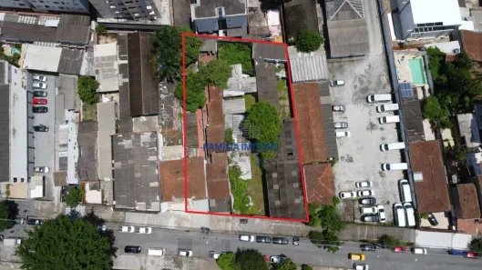para alugar, 1600m² no Vila Mathias, Santos