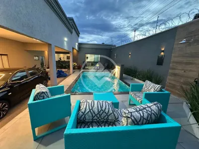 Casa com 3 Quartos à venda, 200m² no Jardim Luz, Aparecida de Goiânia
