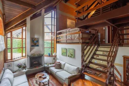 Casa de Condomínio com 3 Quartos à venda, 133m² no Vale Encantado, Campos do Jordão