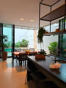 Casa de Condomínio com 4 Quartos à venda, 235m² no Granja Marileusa, Uberlândia