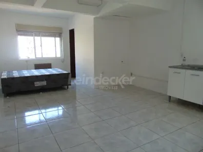 Kitnet com 1 Quarto para alugar, 35m² no Rio Branco, Porto Alegre
