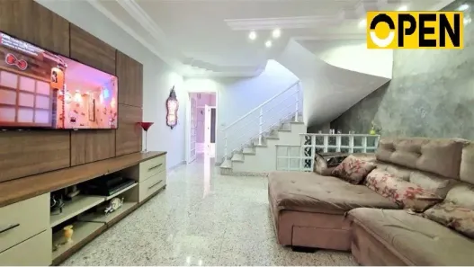 Sobrado com 3 Quartos à venda, 235m² no Jardim Cristiane, Santo André