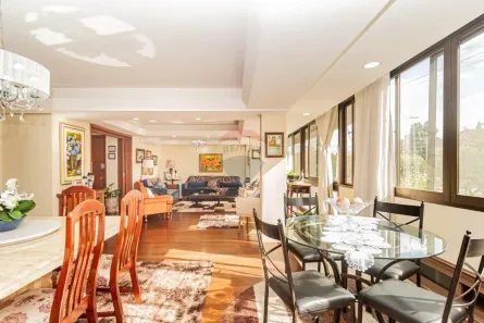 Apartamento com 4 Quartos à venda, 220m² no Centro, Pelotas