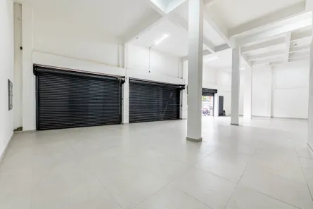 Ponto Comercial para venda ou aluguel, 434m² no Passo da Areia, Porto Alegre