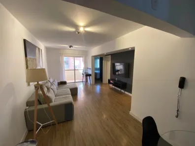 Apartamento com 2 Quartos para alugar, 71m² no Itacorubi, Florianópolis