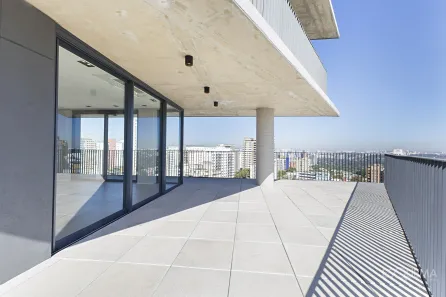 Apartamento com 2 Quartos à venda, 173m² no Jardim das Bandeiras, São Paulo