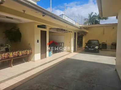 Casa com 3 Quartos à venda, 220m² no Ponte do Imaruim, Palhoça