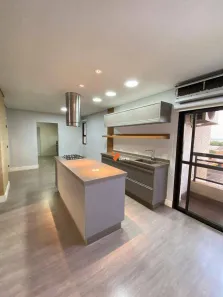 Apartamento com 3 Quartos à venda, 251m² no Bosque, Presidente Prudente