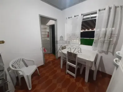 Prédio Comercial com 3 Quartos à venda, 180m² no Jardim Satélite, São José dos Campos