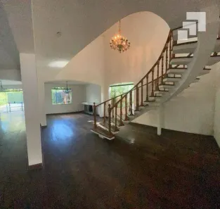 Sobrado com 4 Quartos para alugar, 440m² no Boaçava, São Paulo