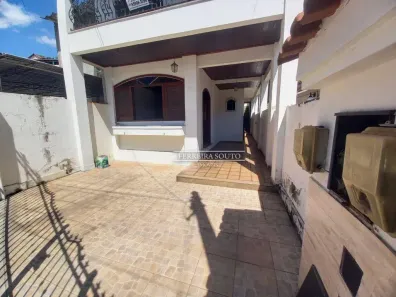 Casa com 4 Quartos à venda, 240m² no Barro Vermelho, São Gonçalo