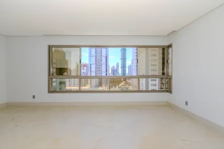Apartamento com 3 Quartos à venda, 120m² no Centro, Balneário Camboriú