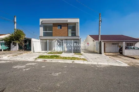 Sobrado com 3 Quartos à venda, 66m² no Alto Boqueirão, Curitiba