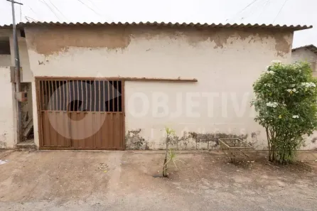 Casa com 4 Quartos à venda, 150m² no Guarani, Uberlândia