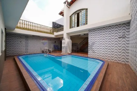 Casa com 5 Quartos à venda, 235m² no Taguatinga Norte, Brasília