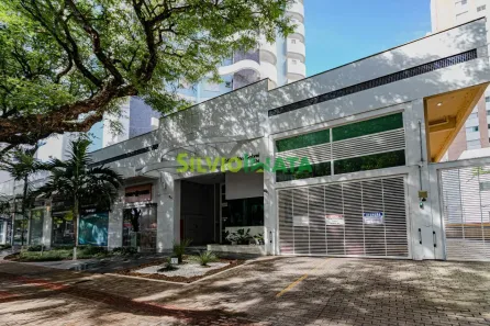 Apartamento com 2 Quartos para alugar, 73m² no Zona 07, Maringá