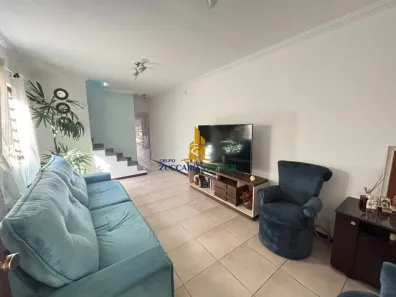 Sobrado com 3 Quartos à venda, 156m² no Jardim Santa Mena, Guarulhos