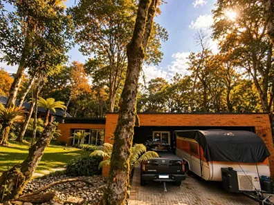 Casa com 4 Quartos à venda, 300m² no , Gramado