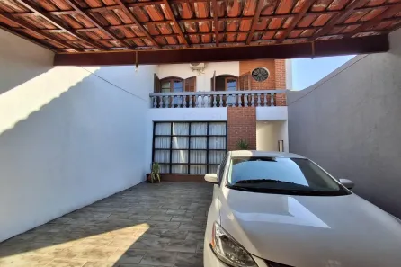 Sobrado com 4 Quartos à venda, 233m² no Cerâmica, São Caetano do Sul