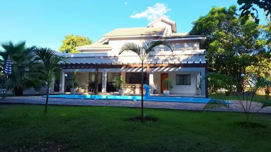 Casa de Condomínio com 3 Quartos à venda, 5019m² no Jardim Vitória, Cuiabá