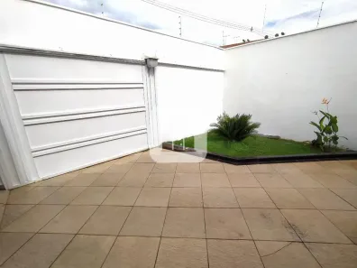 Casa com 3 Quartos à venda, 341m² no Chácaras Tubalina e Quartel, Uberlândia