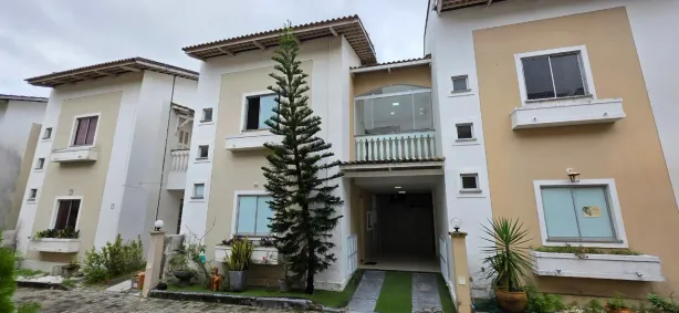 Casa com 3 Quartos à venda, 73m² no Itaperi, Fortaleza