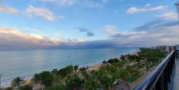 Apartamento com 3 Quartos para alugar, 116m² no Pajuçara, Maceió