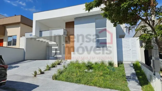 Casa de Condomínio com 3 Quartos à venda, 149m² no Bairro do Grama, Caçapava