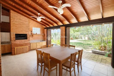 Casa com 4 Quartos à venda, 248m² no Torres, Torres
