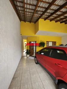 Sobrado com 3 Quartos à venda, 132m² no Jardim Rodolfo, São José dos Campos