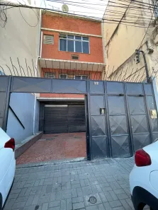 Prédio Comercial para alugar, 450m² no Santo Cristo, Rio de Janeiro