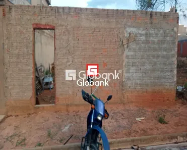 Lote/Terreno à venda, 180m² no Residencial Parque Sul, Montes Claros