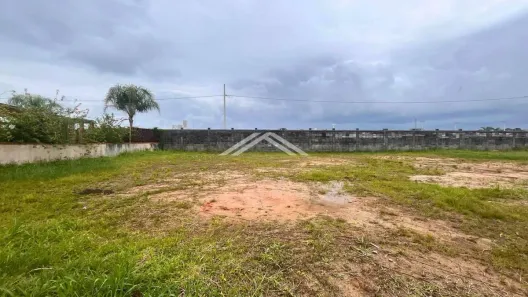 Lote/Terreno à venda, 360m² no Barra do Saí, Itapoá