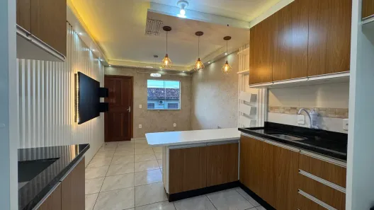 Apartamento com 2 Quartos para alugar, 58m² no Ingleses do Rio Vermelho, Florianópolis