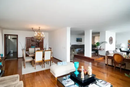 Casa com 4 Quartos à venda, 690m² no Chácara Monte Alegre, São Paulo