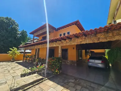 Casa com 3 Quartos à venda, 300m² no Bacaxá (Bacaxá), Saquarema