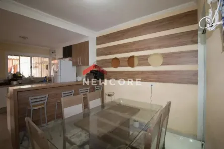 Sobrado com 3 Quartos à venda, 120m² no Jardim Laone, São Paulo