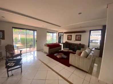 Sobrado com 3 Quartos à venda, 336m² no Jardim dos Flamboyants, Araraquara