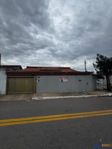 Casa com 4 Quartos à venda, 133m² no Vila Rezende, Goiânia