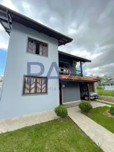 Casa com 3 Quartos à venda, 180m² no Pedra Branca, Palhoça