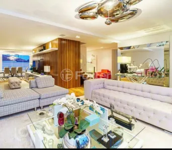 Casa com 3 Quartos à venda, 610m² no Pacaembu, São Paulo