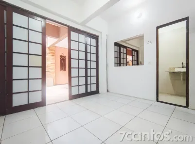 Casa com 1 Quarto para alugar, 50m² no Cidade dos Funcionários, Fortaleza