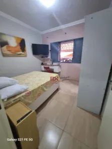 Casa com 3 Quartos à venda, 110m² no Esplanada Santa Terezinha, Taubaté