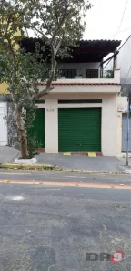 Casa com 3 Quartos à venda, 108m² no Vila Bertioga, São Paulo