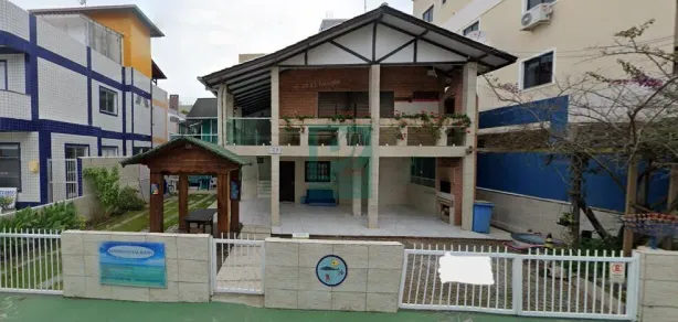 Imóvel Comercial com 8 Quartos à venda, 280m² no Centro, Bombinhas