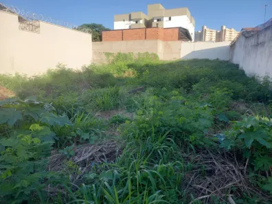 Lote/Terreno à venda, 540m² no Presidente Roosevelt, Uberlândia
